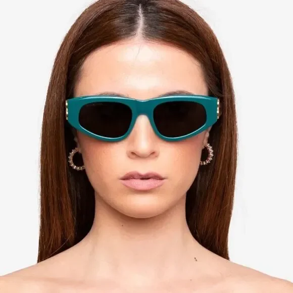 SALE! NEW Balenciaga BB0095S 005 Green Gold Logo Grey Cat Eye Women Sunglasses - Picture 1 of 15